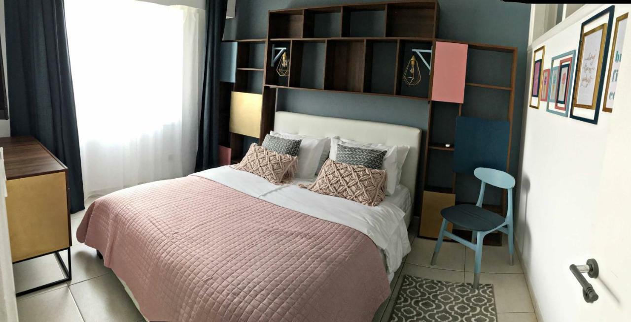 Appartamento Cozy Getaway In Nicosia Esterno foto