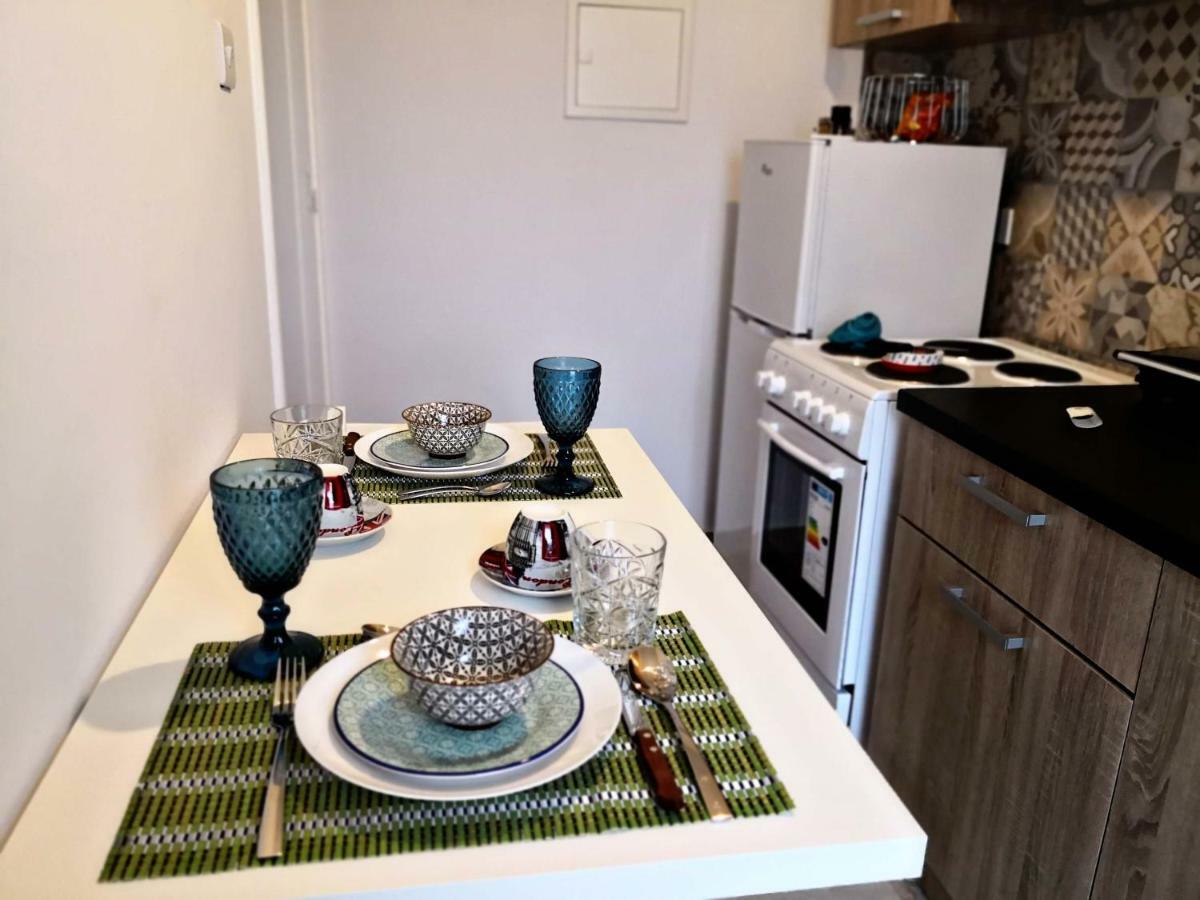 Appartamento Cozy Getaway In Nicosia Esterno foto