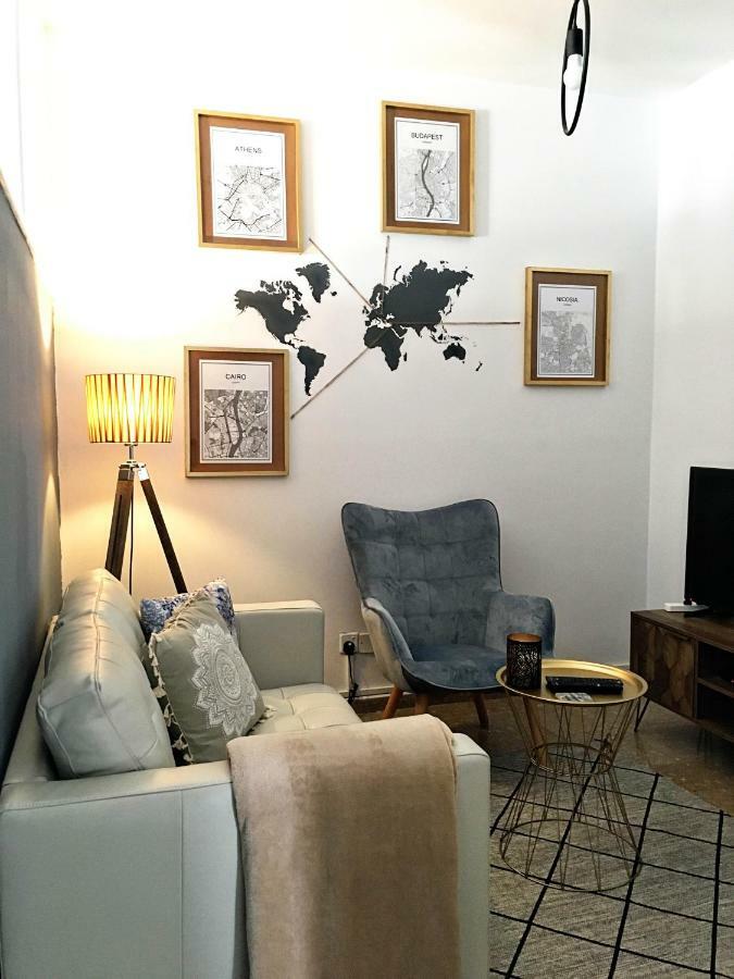 Appartamento Cozy Getaway In Nicosia Esterno foto